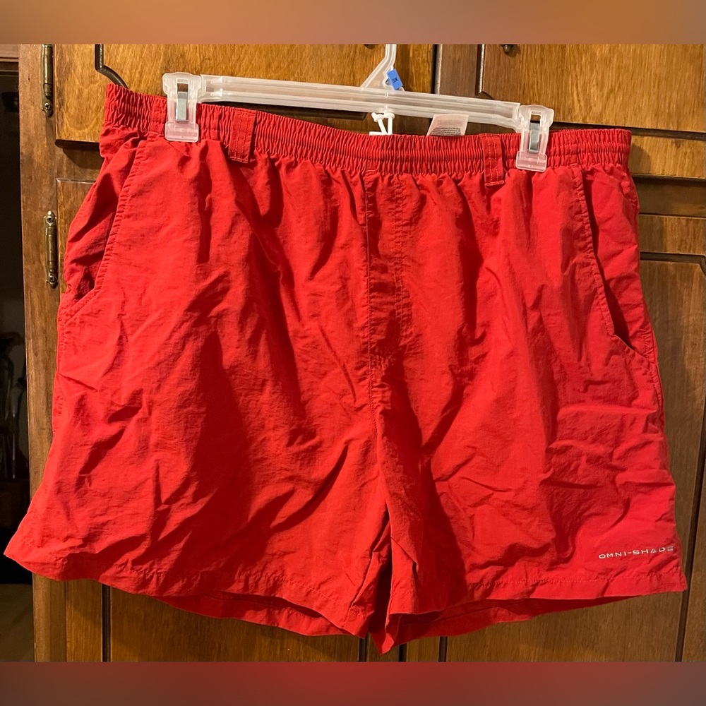 Columbia Men's Vibrant Red Shorts